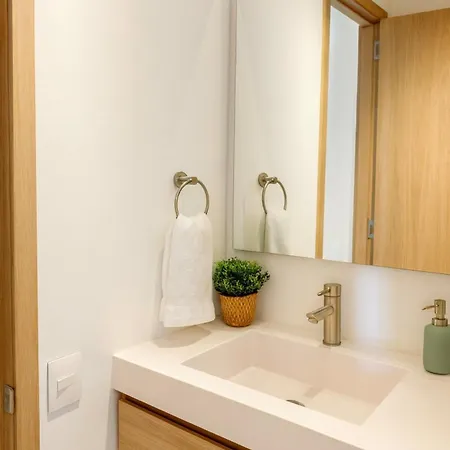 Nuevo Penthouse En Baia Kristal Con Gran Terraza Cartagena