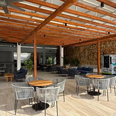 Apartamento Nuevo Penthouse En Baia Kristal Con Gran Terraza Cartagena